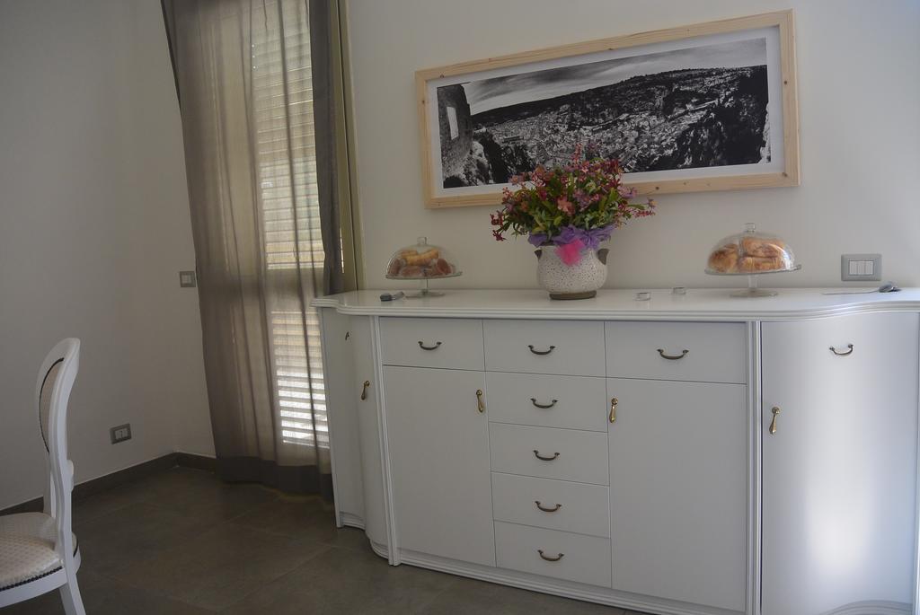 Le Signorine Bed & Breakfast Cava dʼAliga Eksteriør bilde